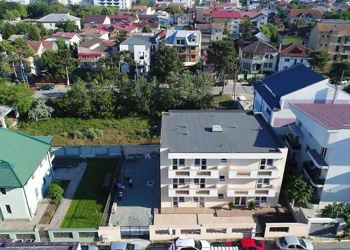 ゲストハウス Pensiunea Sasha 3*