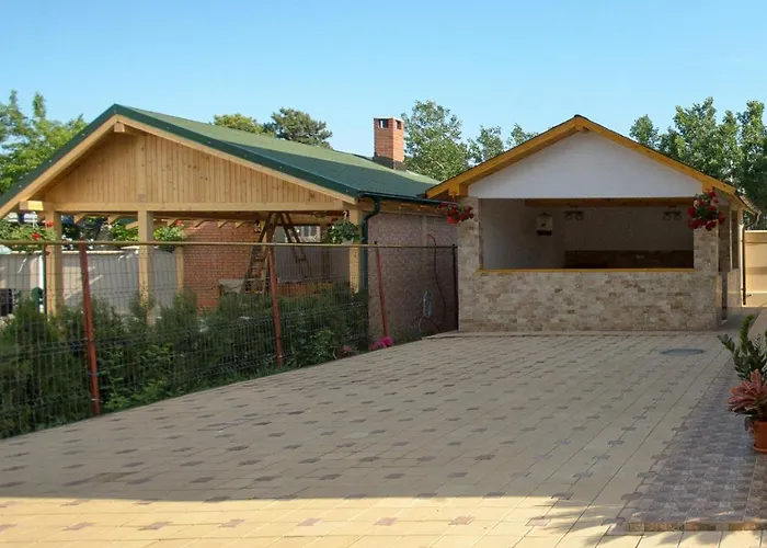 Pensiunea Sasha 3* エフォリエ・ノルド